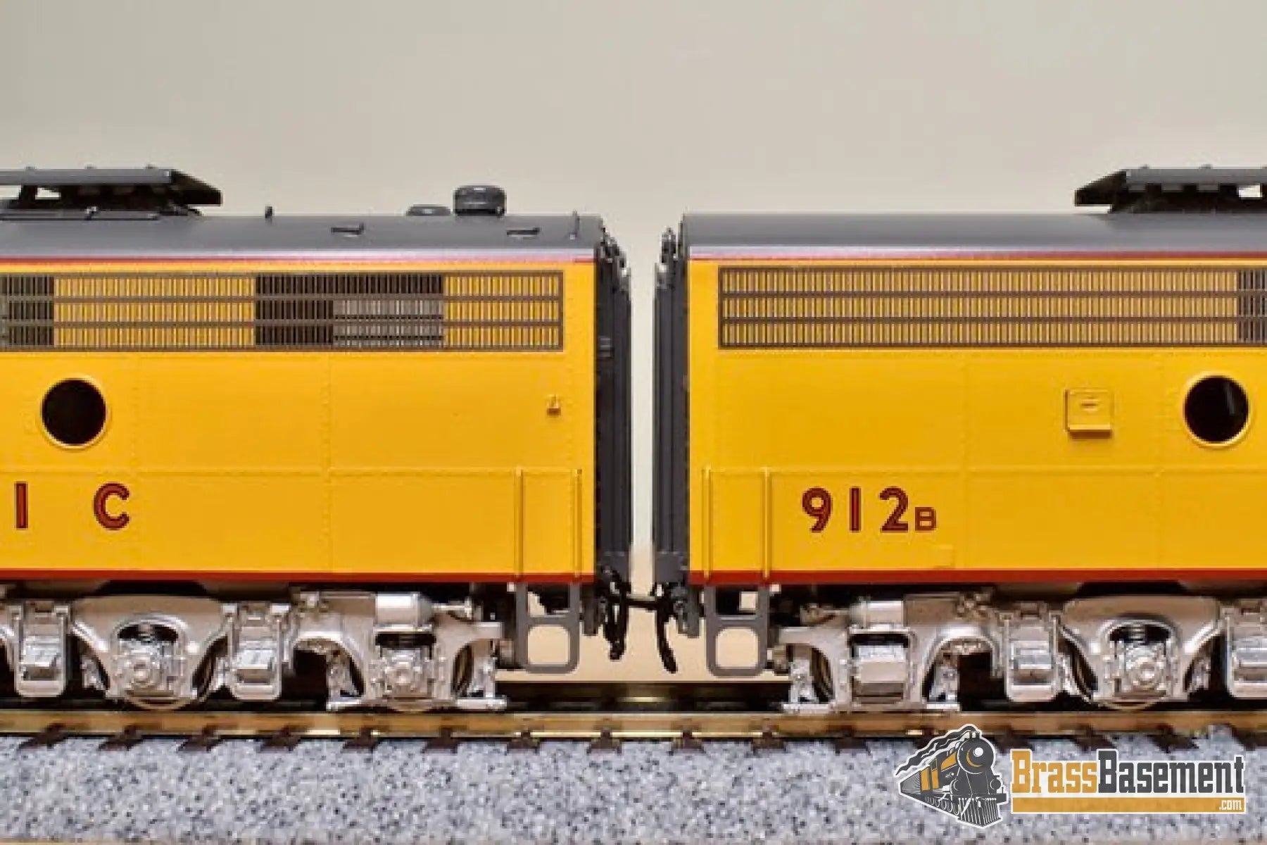 Ho Brass - Challenger Imports Cil 2121.1 Union Pacific E9 A-B Set Samhongsa F/P Mint Diesel