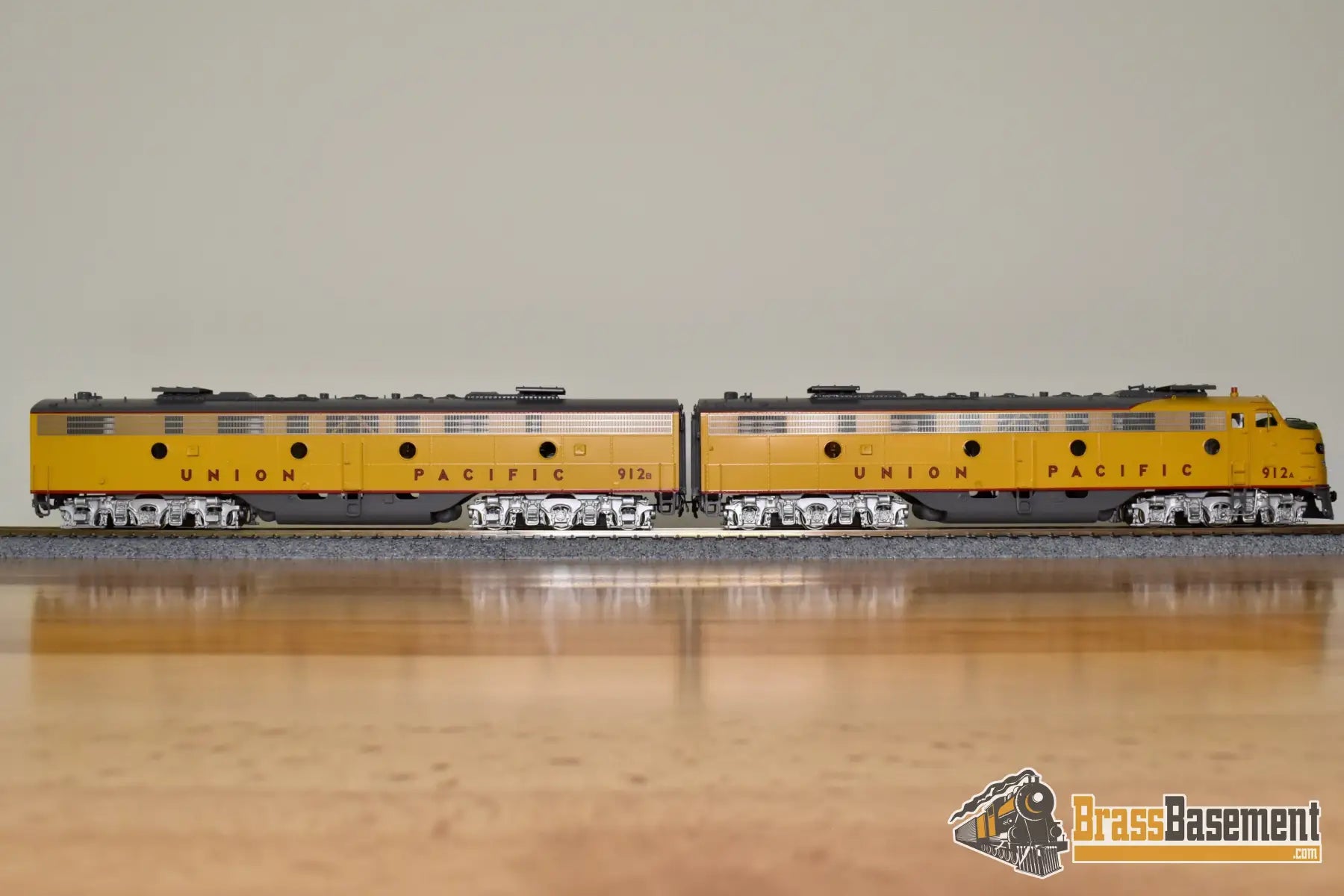 Ho Brass - Challenger Imports Cil 2121.1 Union Pacific E9 A-B Set Samhongsa F/P Mint Diesel