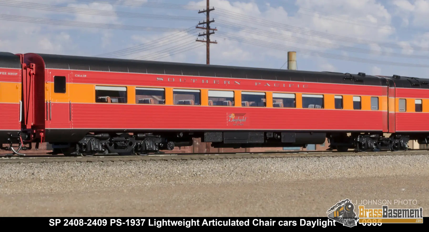 Ho Brass - Coach Yard 0988 The ’Starlight’ Train Daylight Overland Two - Tone And Green Paint!