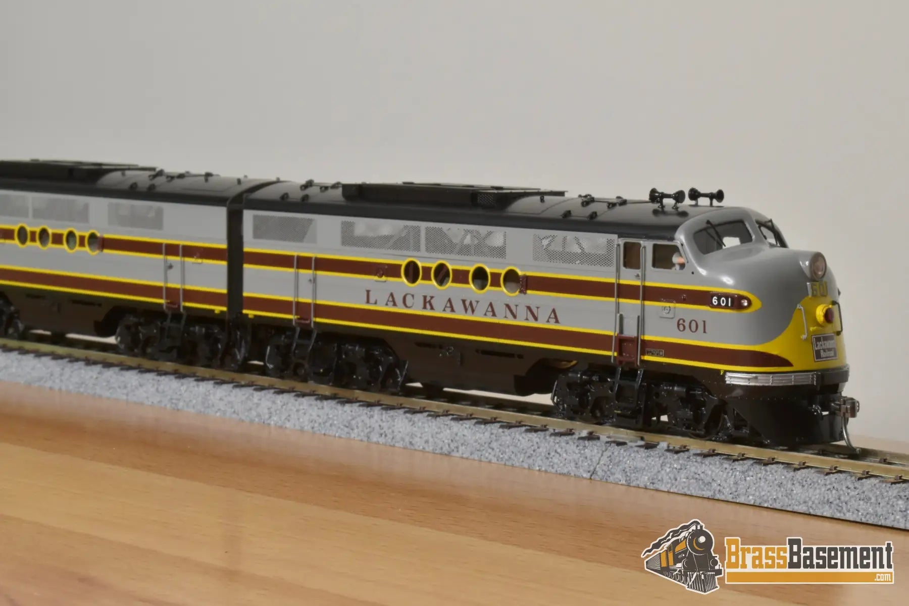 HO Brass - Division Point DL&W Lackawanna FT ABA FTA FTSB FTA Set - 15 MADE Diesel