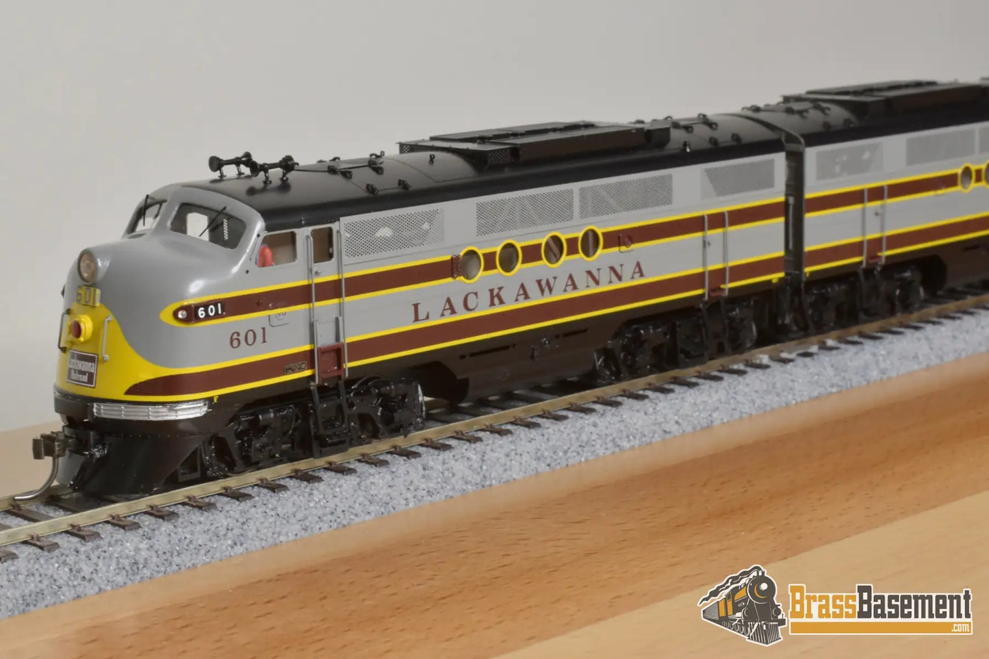 HO Brass - Division Point DL&W Lackawanna FT ABA FTA FTSB FTA Set - 15 MADE Diesel