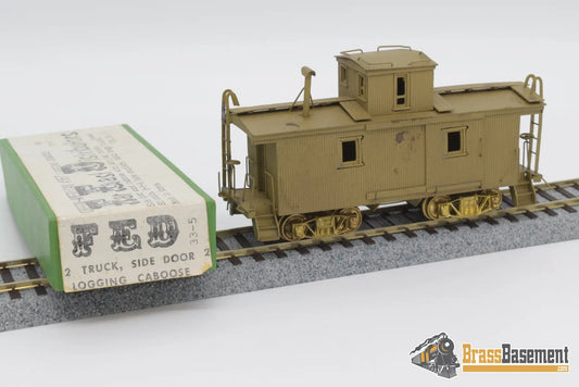 Ho Brass - Far East Division Caboose Side Door W/ Archbar Trucks