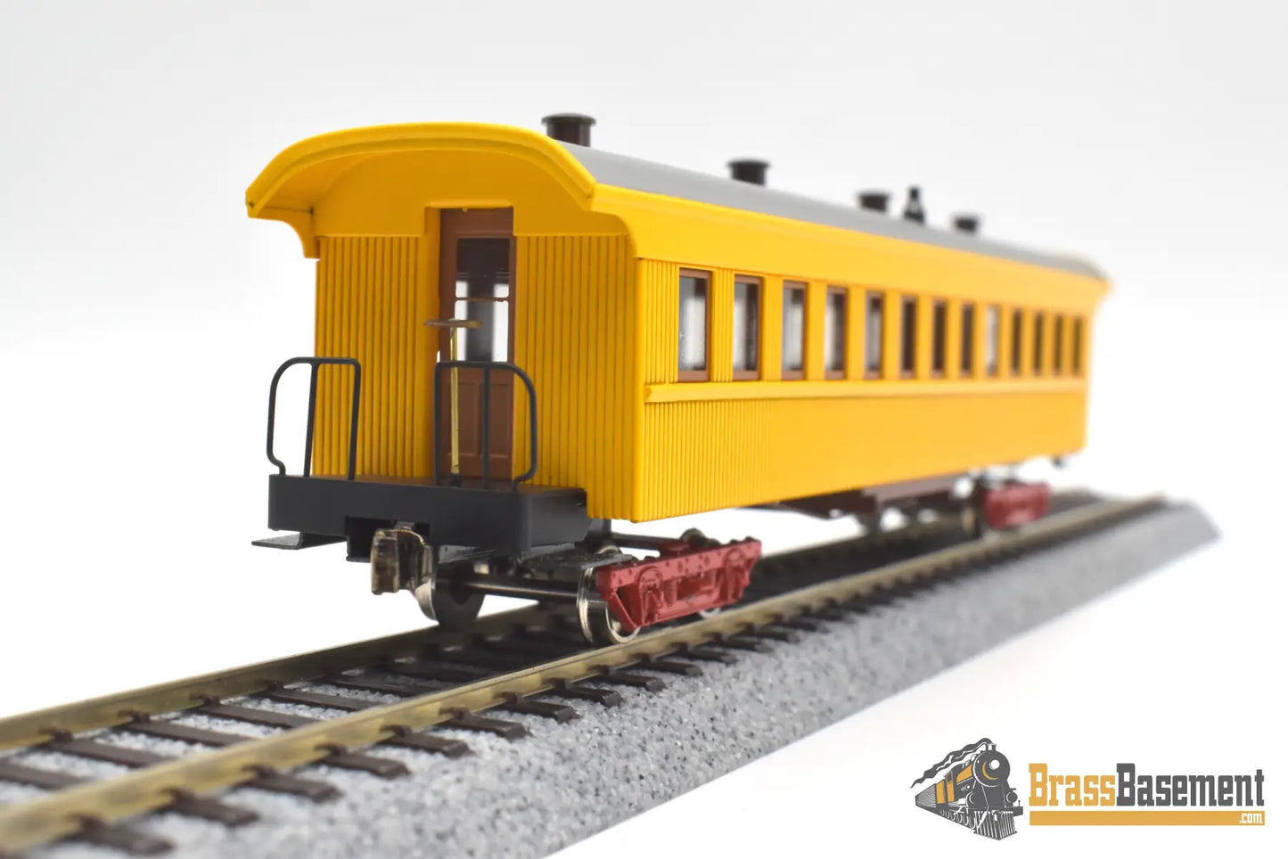 Ho Brass - Katsumi Mokeiten Co. Classic Passenger Cars Hokkaido Coal #3045 Coach