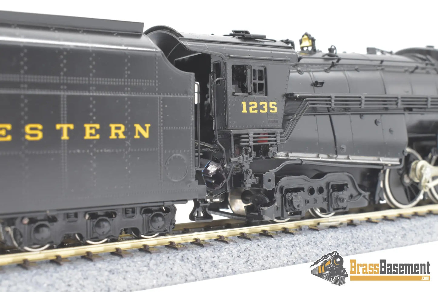 Ho Brass - Key Imports N&W Norfolk & Western ’A’ 2 - 6 - 6 - 4 #1235 Custom Series #92 1991