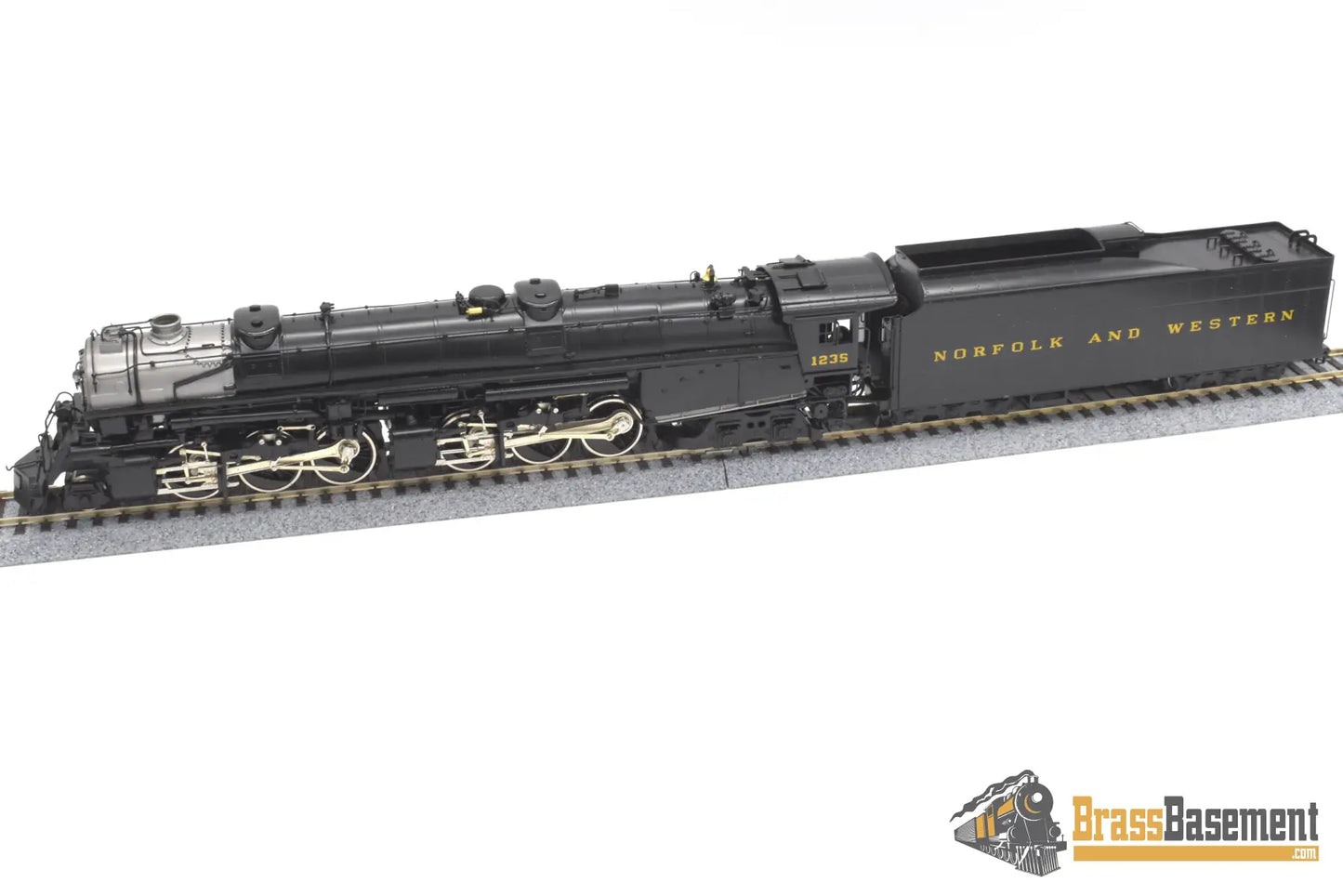 Ho Brass - Key Imports N&W Norfolk & Western ’A’ 2 - 6 - 6 - 4 #1235 Custom Series #92 1991