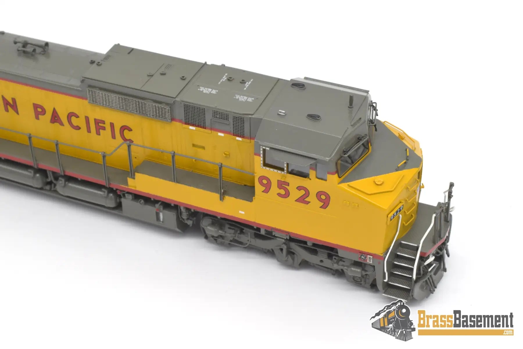 Ho Brass - Omi 6523.1 Union Pacific Up Dash 8 - 41Cw #9529 Factory Painted Armour Yellow Diesel