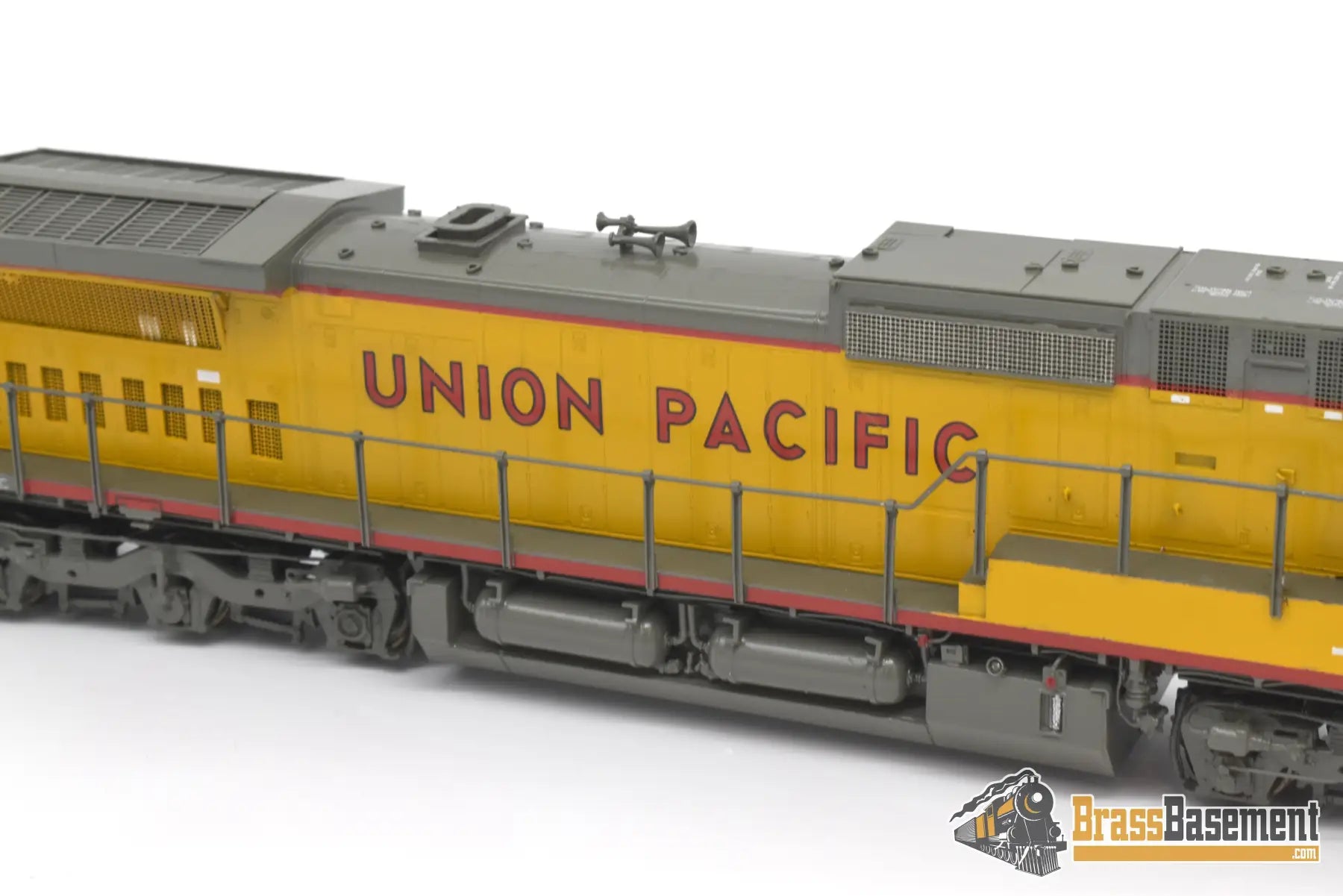 Ho Brass - Omi 6523.1 Union Pacific Up Dash 8 - 41Cw #9529 Factory Painted Armour Yellow Diesel