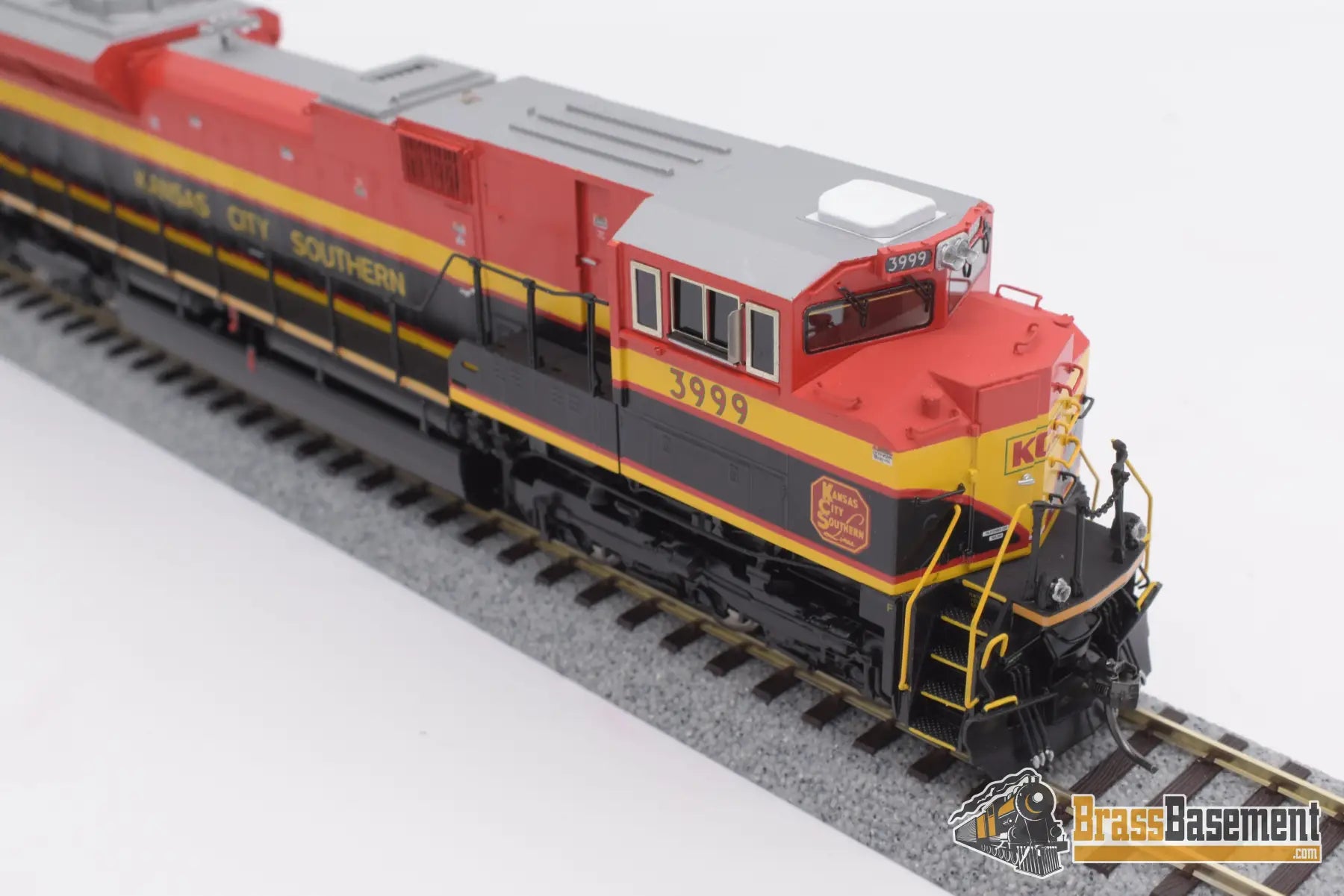 Ho Brass - Omi Aa - 1318 - 2 Kcs Kansas City Southern Sd70Ace Ex Demo Diesel