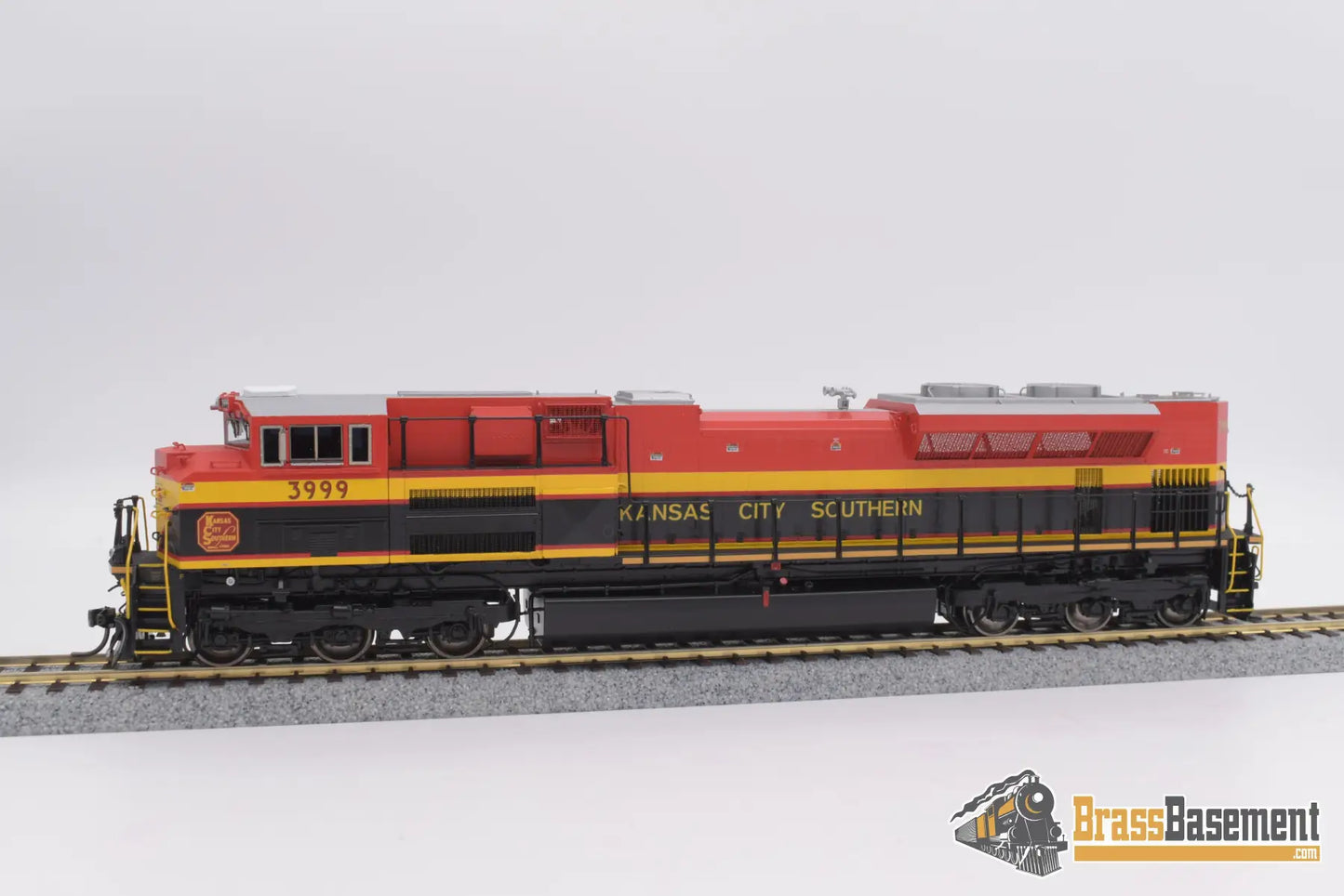 Ho Brass - Omi Aa - 1318 - 2 Kcs Kansas City Southern Sd70Ace Ex Demo Diesel