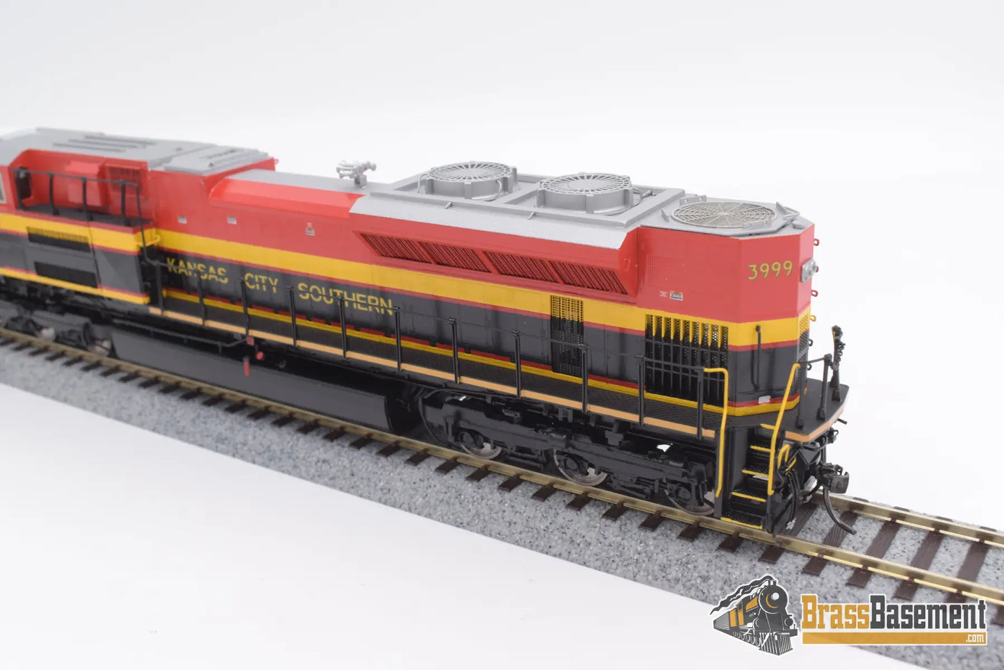 Ho Brass - Omi Aa - 1318 - 2 Kcs Kansas City Southern Sd70Ace Ex Demo Diesel