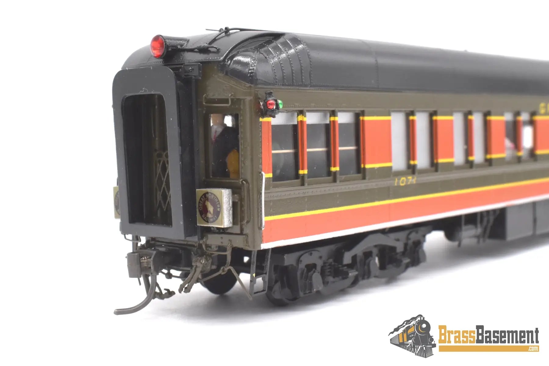 Ho Brass - Oriental Limited Great Northern Empire Builder Observation Lounge #1071 Pro Custom &