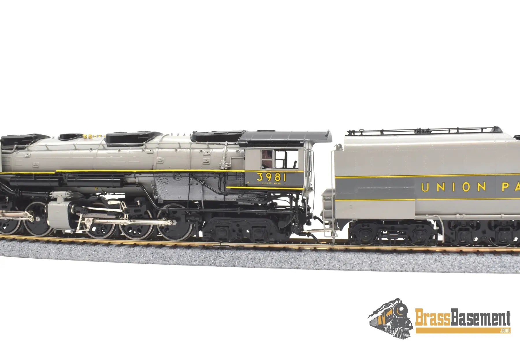 Ho Brass - Overland Omi 1592.1 Union Pacific Challenger 4 - 6 - 6 - 4 Grayhound #3981 Steam