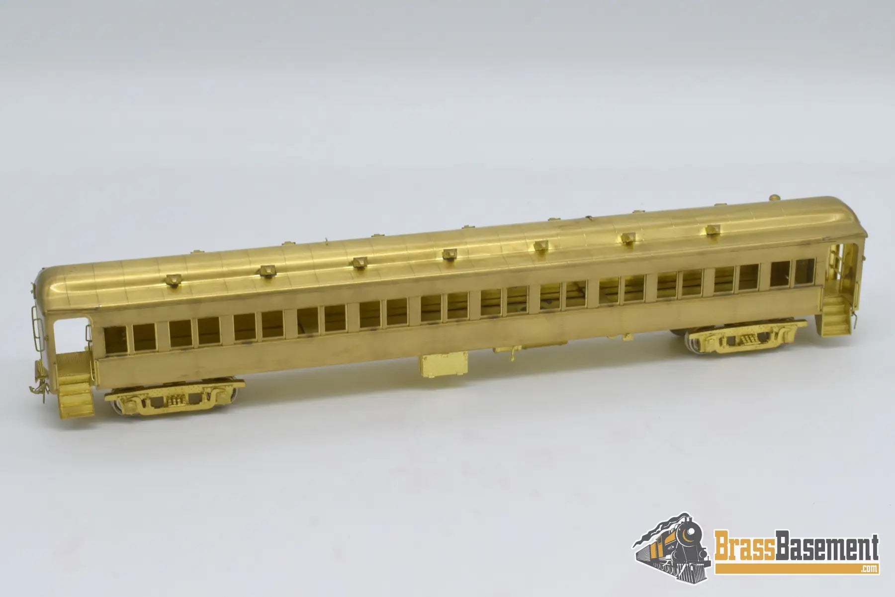 Ho Brass - Railworks R - 110M Erie Railroad Stillwell 12 Paired Window Suburban Coach Modernized