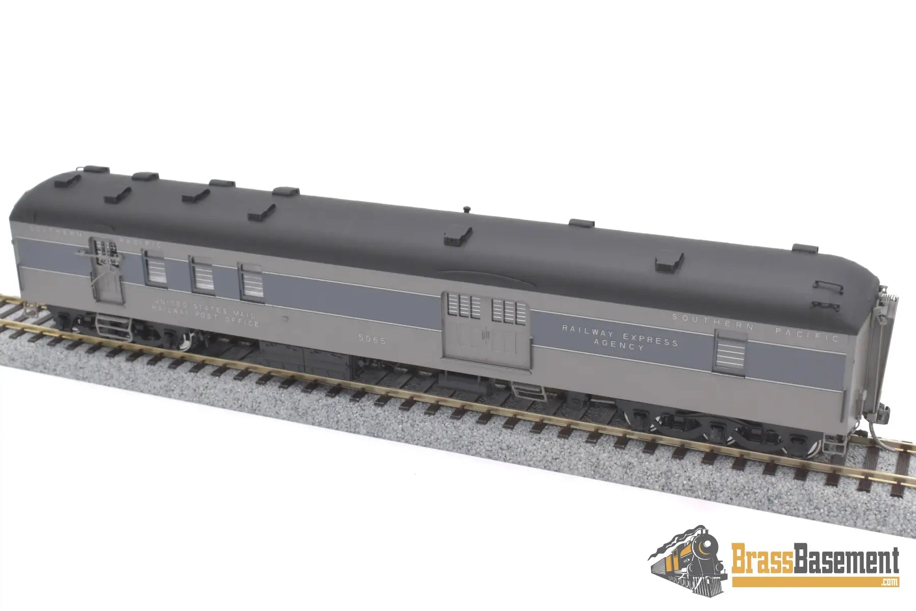 Ho Brass - Tcy 0929.2 Southern Pacific Sp 5065 Hw Rpo 70 - Bp - 30 - 3 Two Tone Gray Brand New