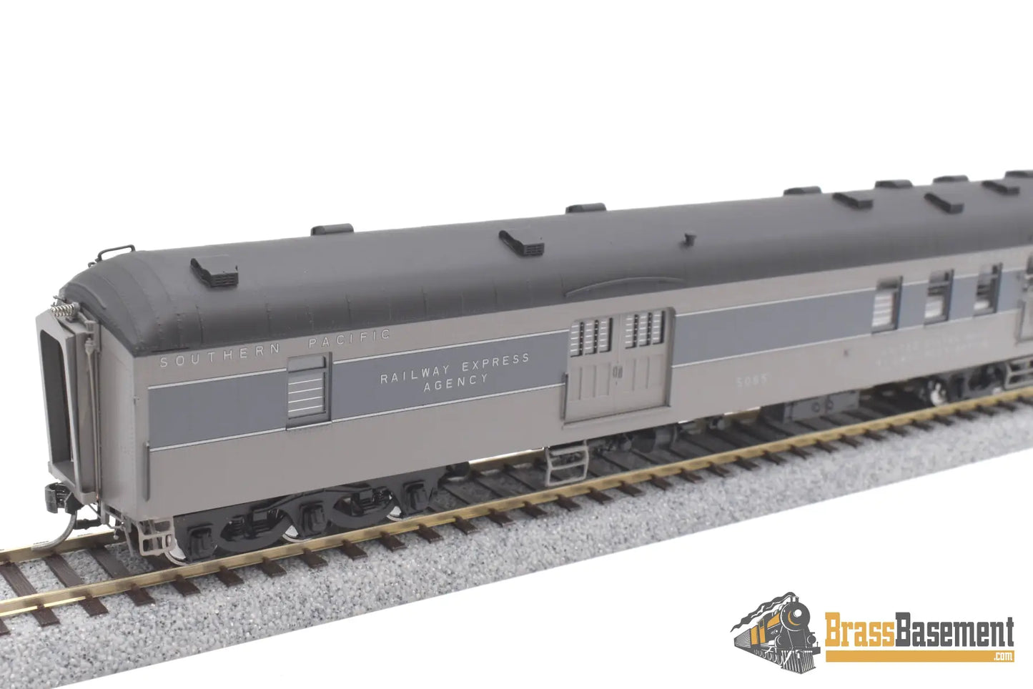 Ho Brass - Tcy 0929.2 Southern Pacific Sp 5065 Hw Rpo 70 - Bp - 30 - 3 Two Tone Gray Brand New