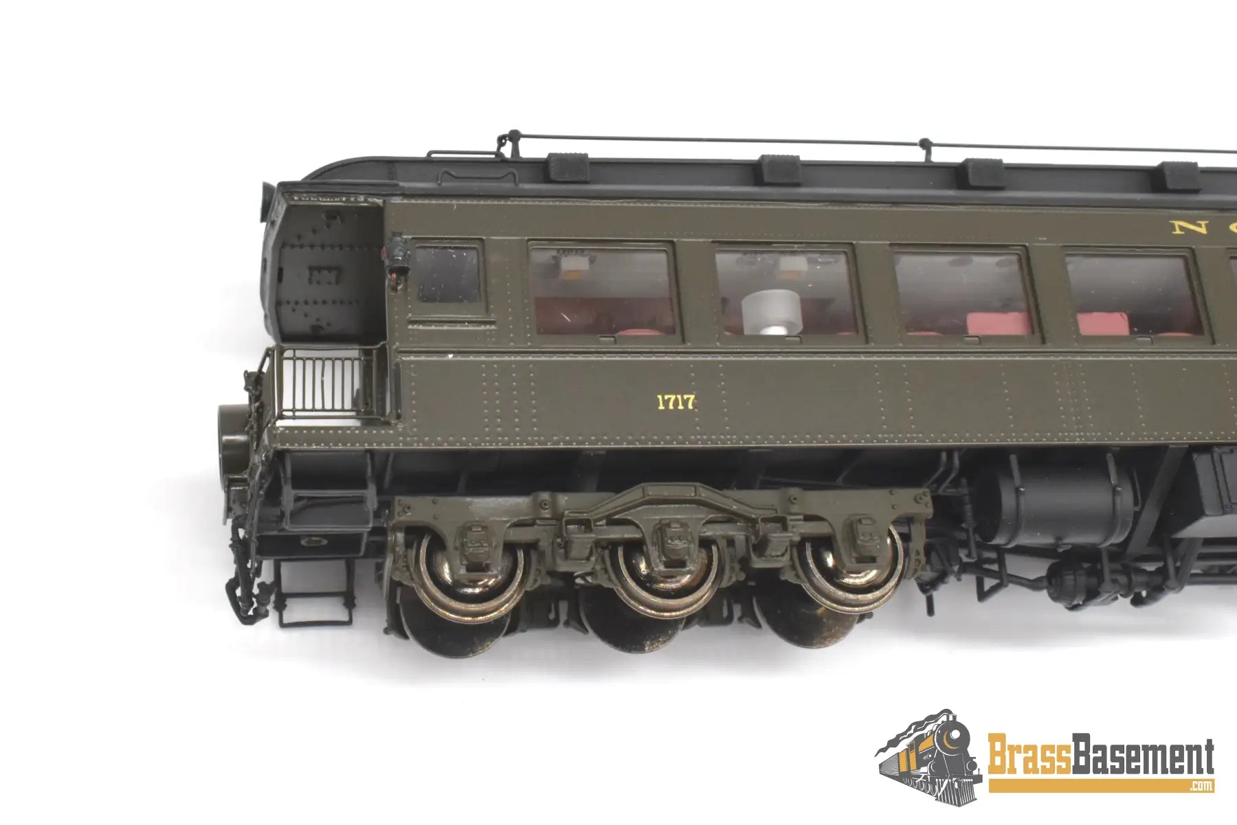 Ho Brass - W&R Np Northern Pacific Observation #1717 ’North Coast Limited’ Lighted Passenger