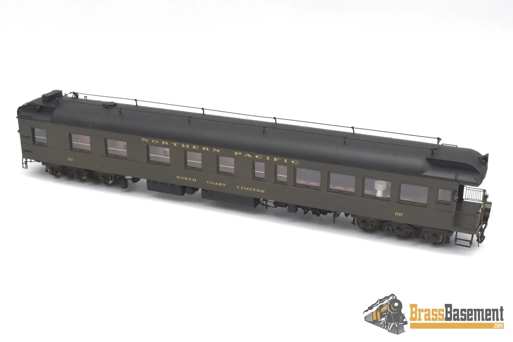 Ho Brass - W&R Np Northern Pacific Observation #1717 ’North Coast Limited’ Lighted Passenger