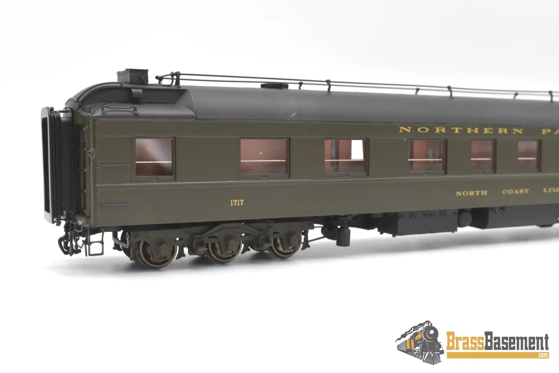 Ho Brass - W&R Np Northern Pacific Observation #1717 ’North Coast Limited’ Lighted Passenger